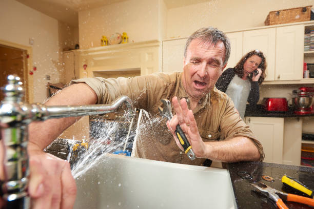Sewage cleanup and water damage restoration in Niagara University, NY